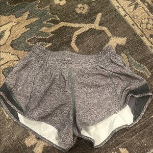Lululemon Hotty Hot Low-Rise Lined Shorts